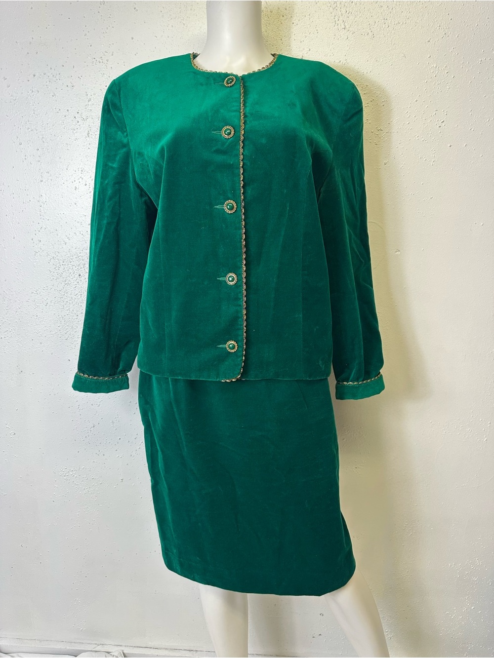 TanJay Emerald Green Velvet Skirt Set with Gold Trim